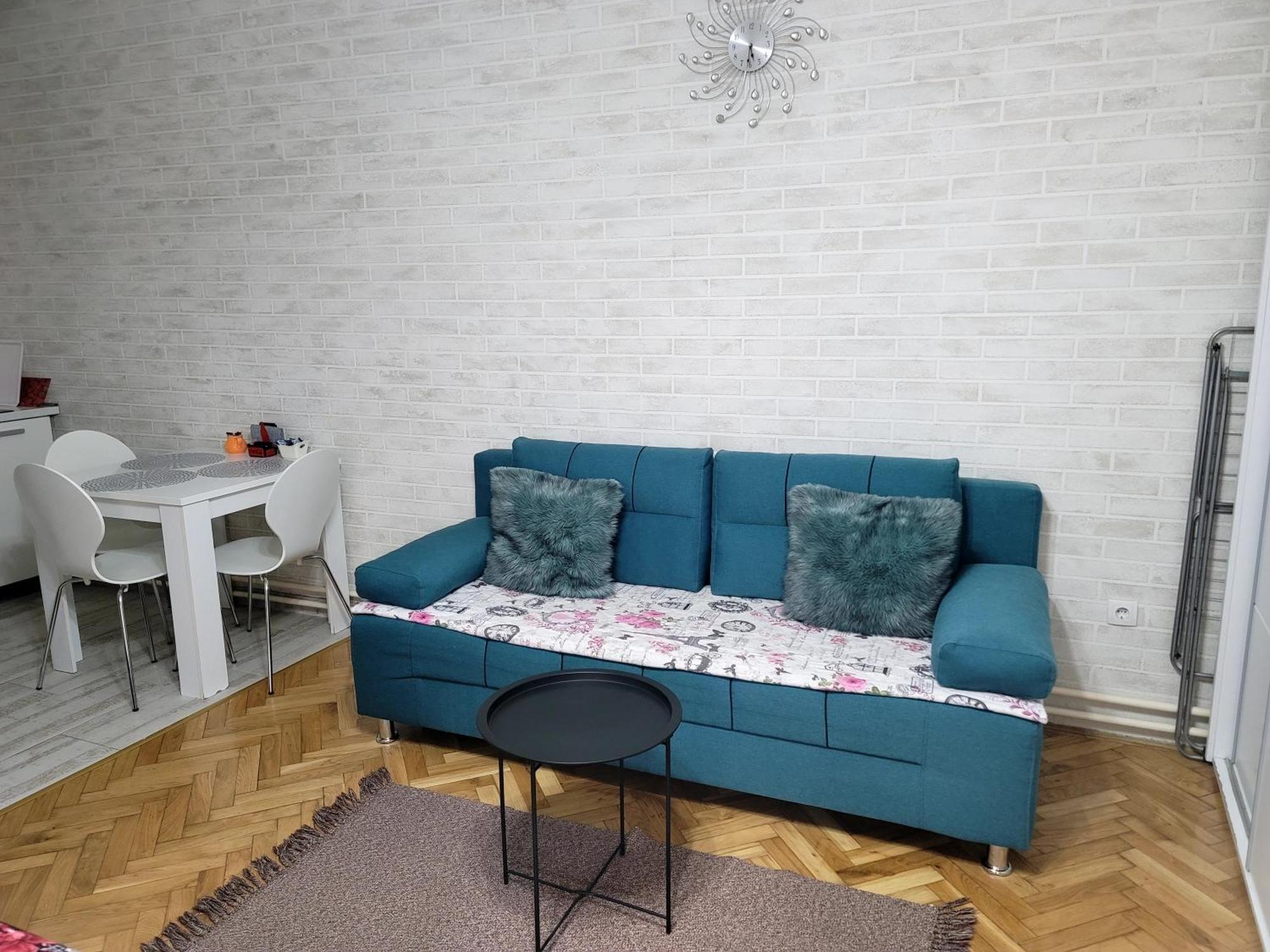 Apartman "Garden" Новий Сад Екстер'єр фото