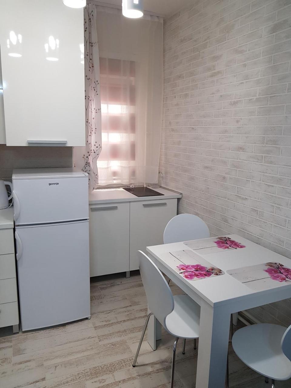 Apartman "Garden" Новий Сад Екстер'єр фото